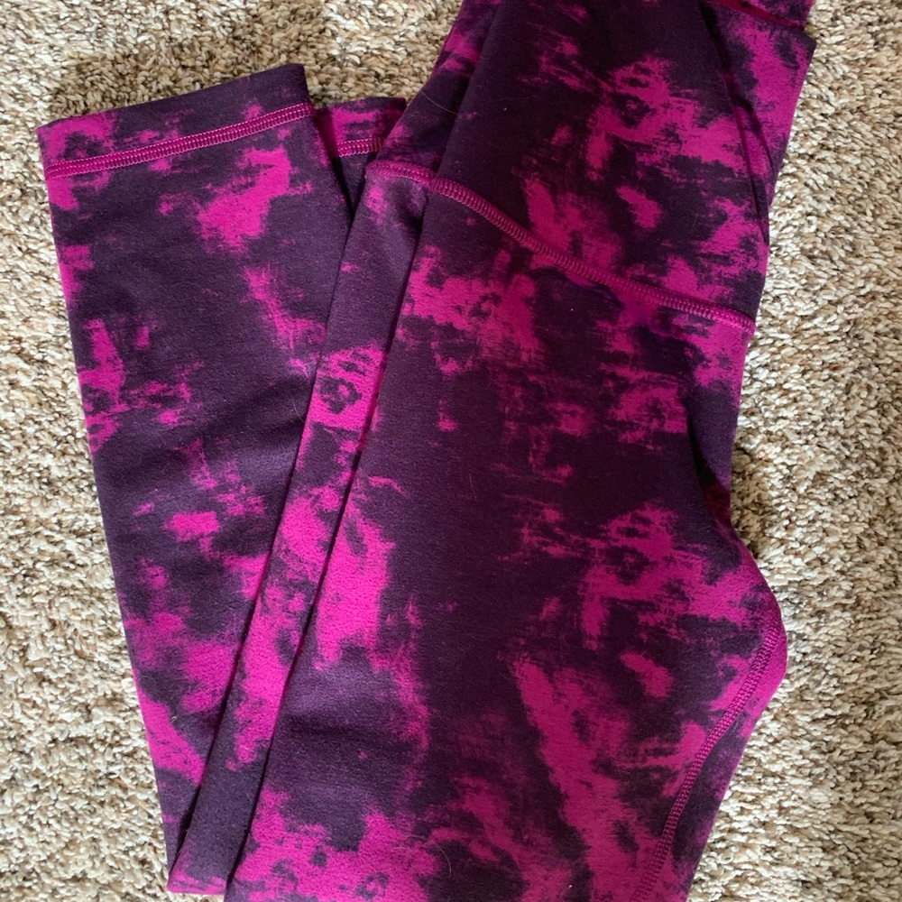Lululemon hi rise wonder indeed